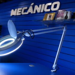 Lámpara Articulada Lupa 5x Fluorescente 22W 3 Lámpara Articulada Lupa 5x Fluorescente 22W - Imagen 2